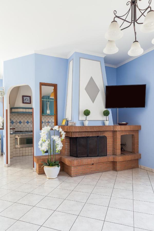 Casa Vacanze Giramondo Fiumicino Luaran gambar
